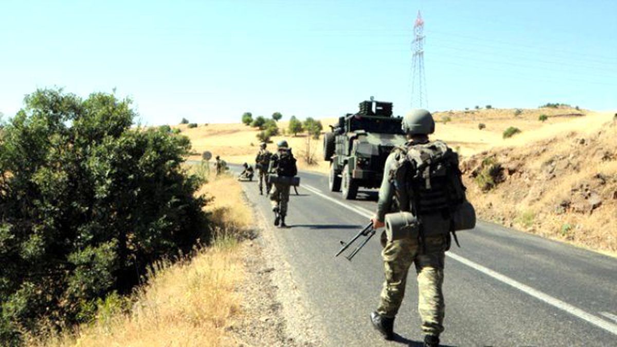 Batman'da Operasyon Bölgesine Girmek İsteyen 83 Kişi Gözaltına Alındı