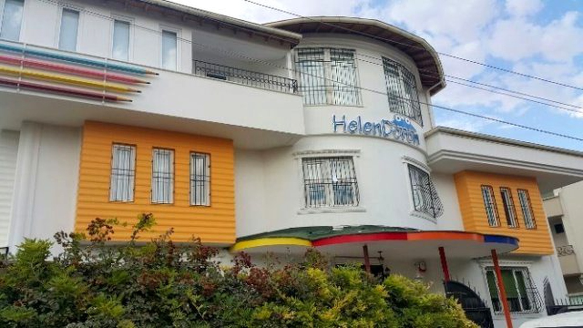 Helen Deron Büyümesini Sürdürüyor