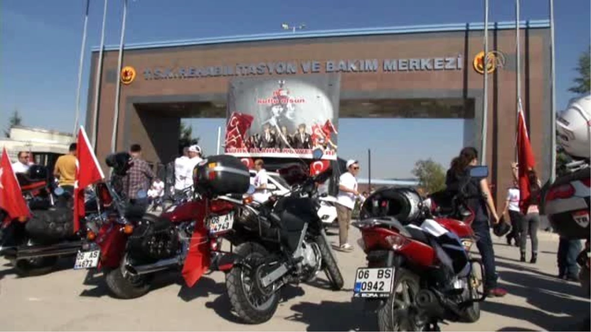 Motosikletli Grup Gazilerle Şehir Turu Attı - Eski Bakan Tüzmen