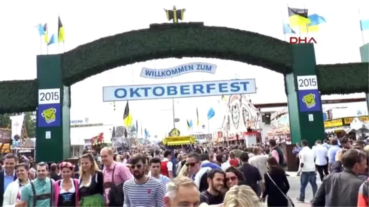 Oktoberfest Münih?te Başladı