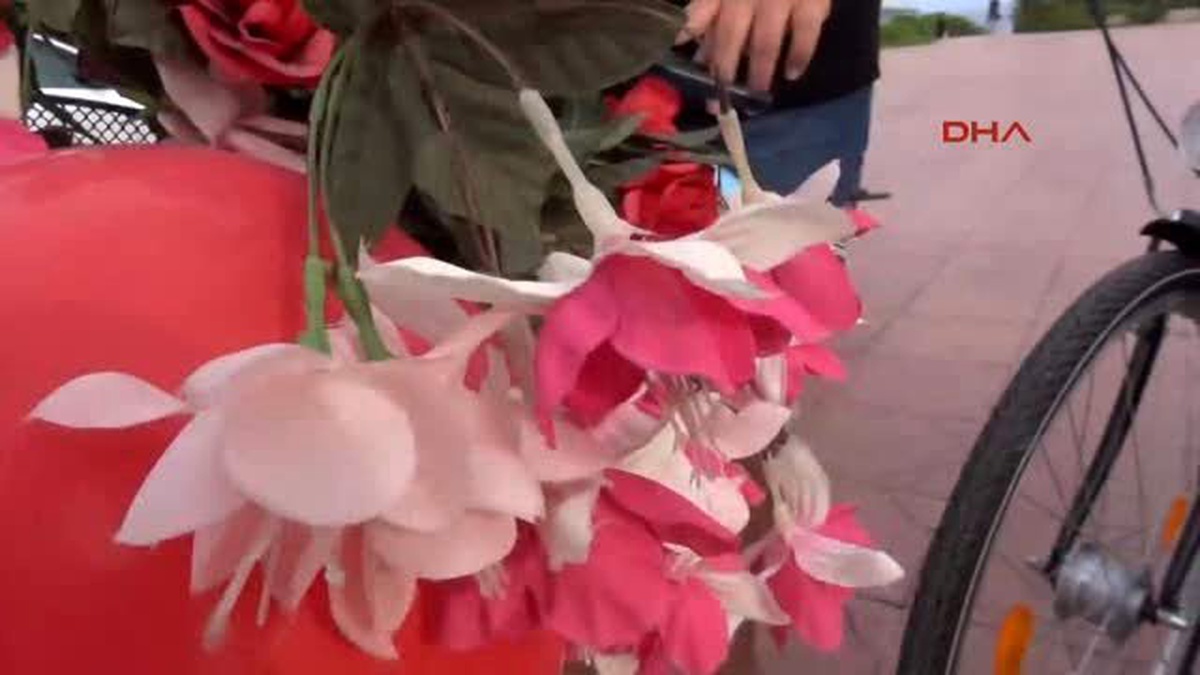 Antalya - Süslü Kadınlar Bisiklet Turu Yaptı