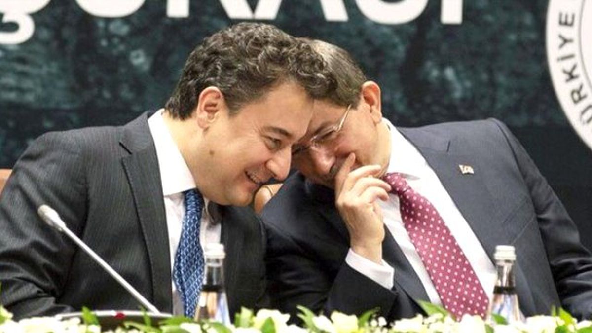 Babacan'ı Adaylığa Davutoğlu'nu İkna Etti