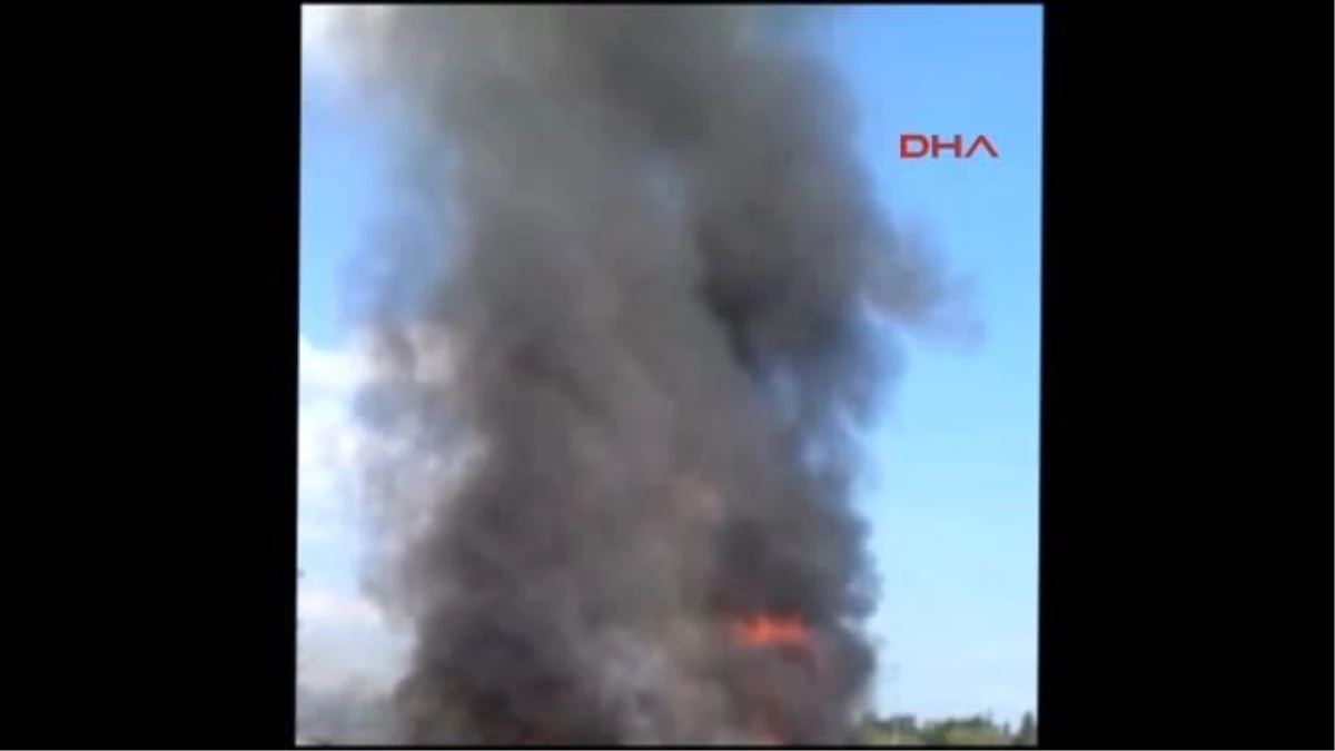 Mobilya Atölyesinde Korkutan Yangın