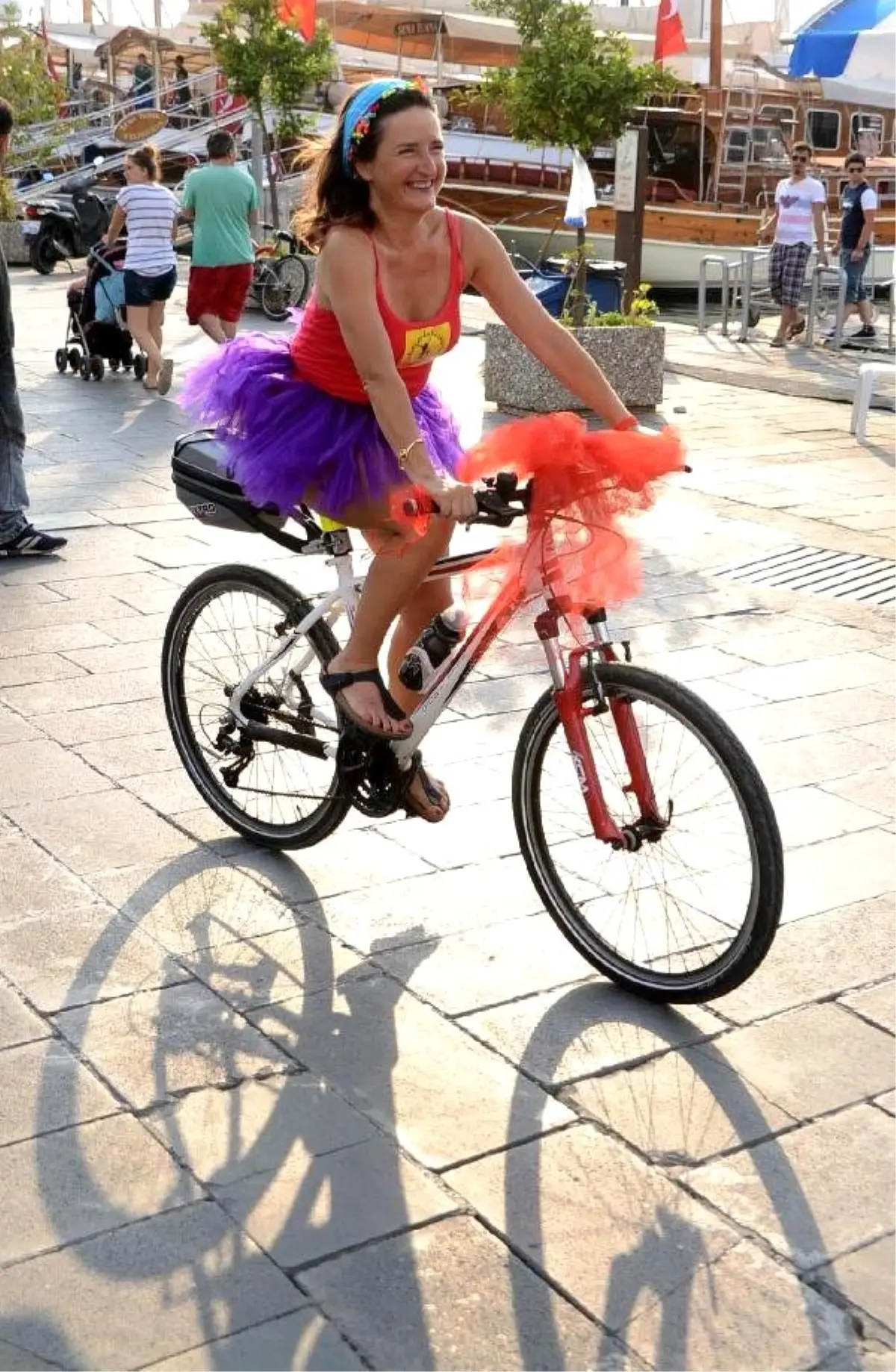 Süslü Kadınlar, Sürdürülebilir Aktif Ulaşım İçin Pedal Çevirdi