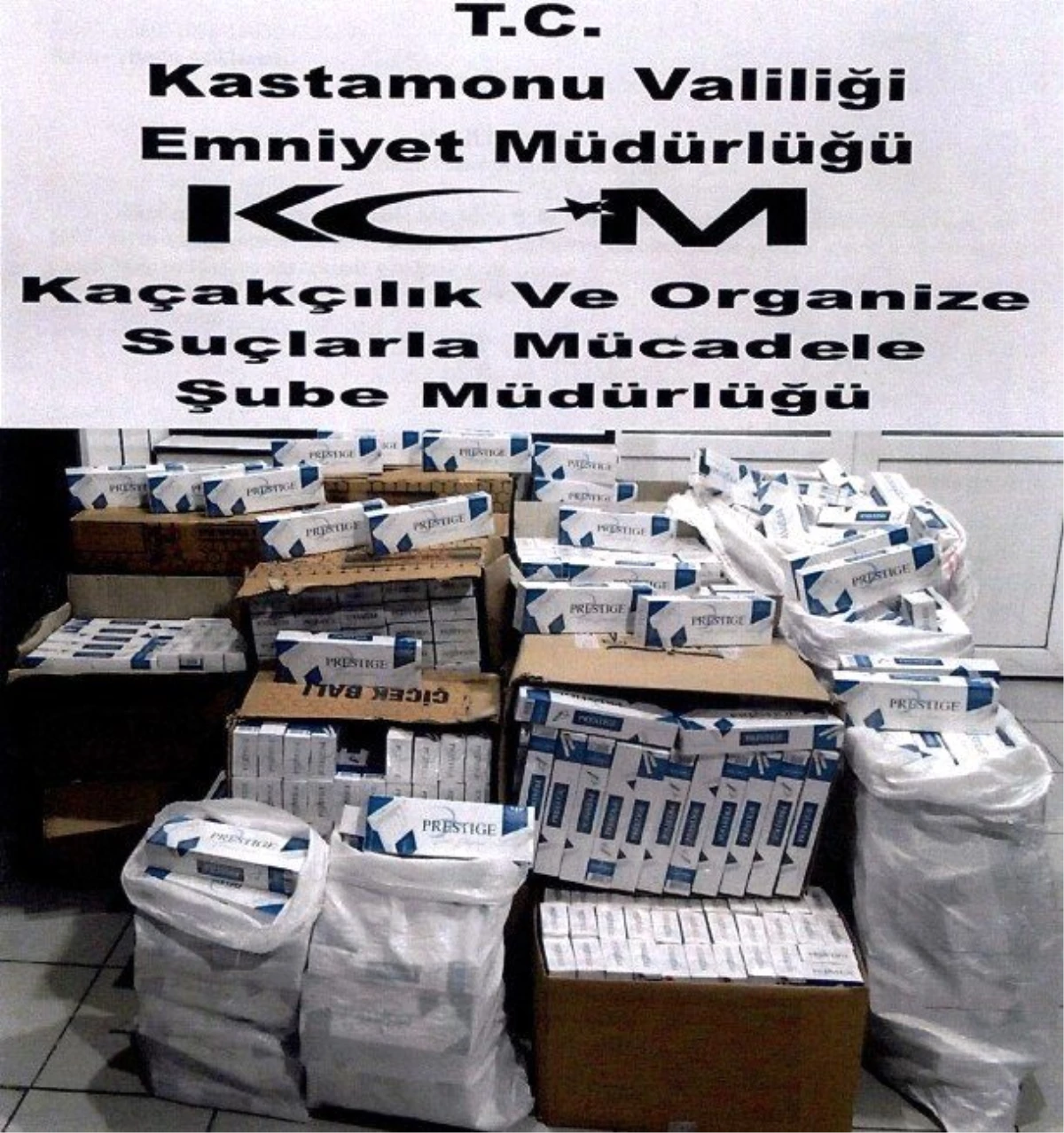 Tosya\'da Gümrük Kaçağı 9 Bin 980 Paket Sigara Ele Geçirildi