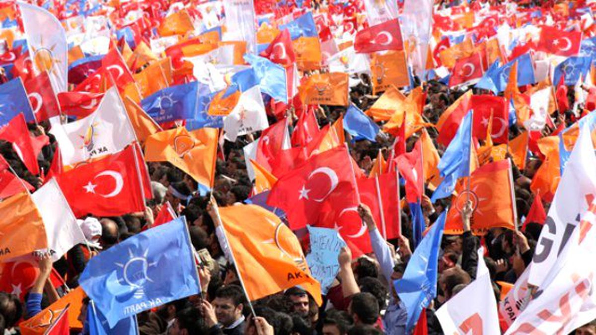 AK Parti Diyarbakır Listesi'nde 'Yunus Memiş' Hatası