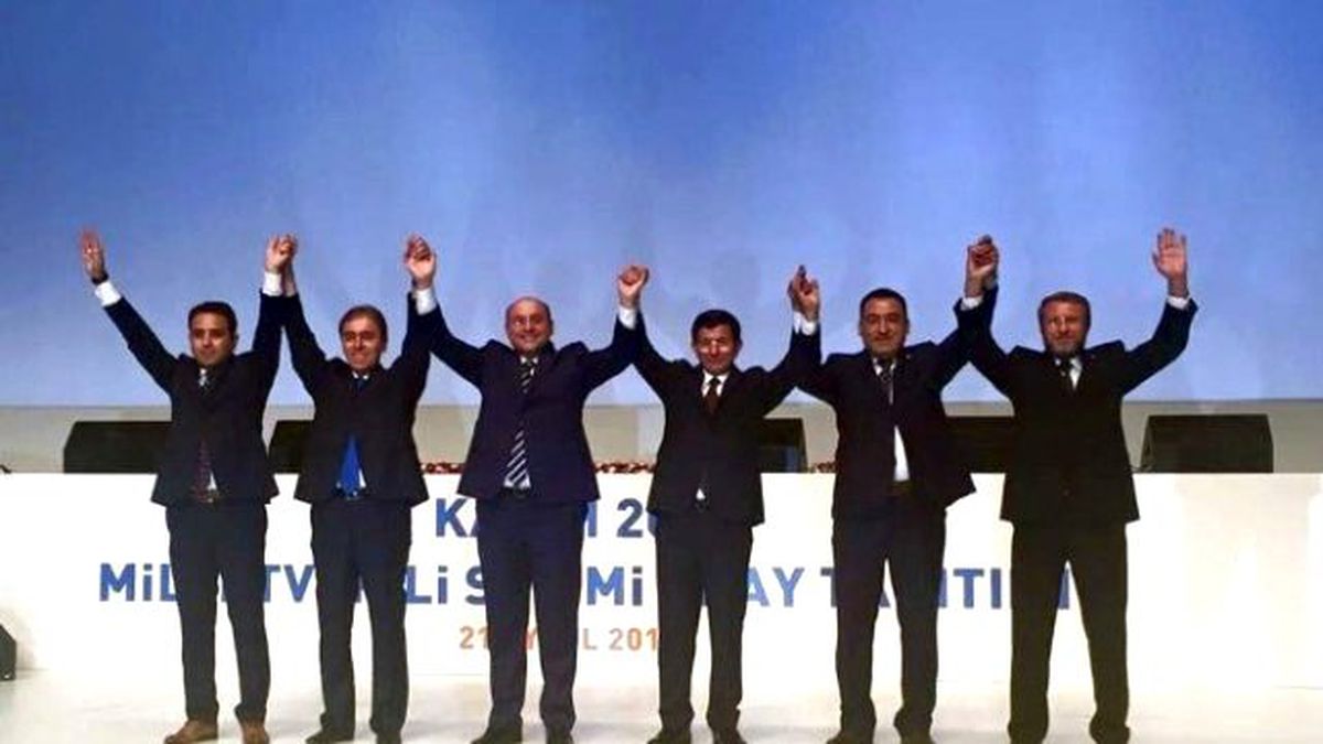 Başbakan Ahmet Davutoğlu, Kütahya Adaylarını Kamuoyuna Tanıttı