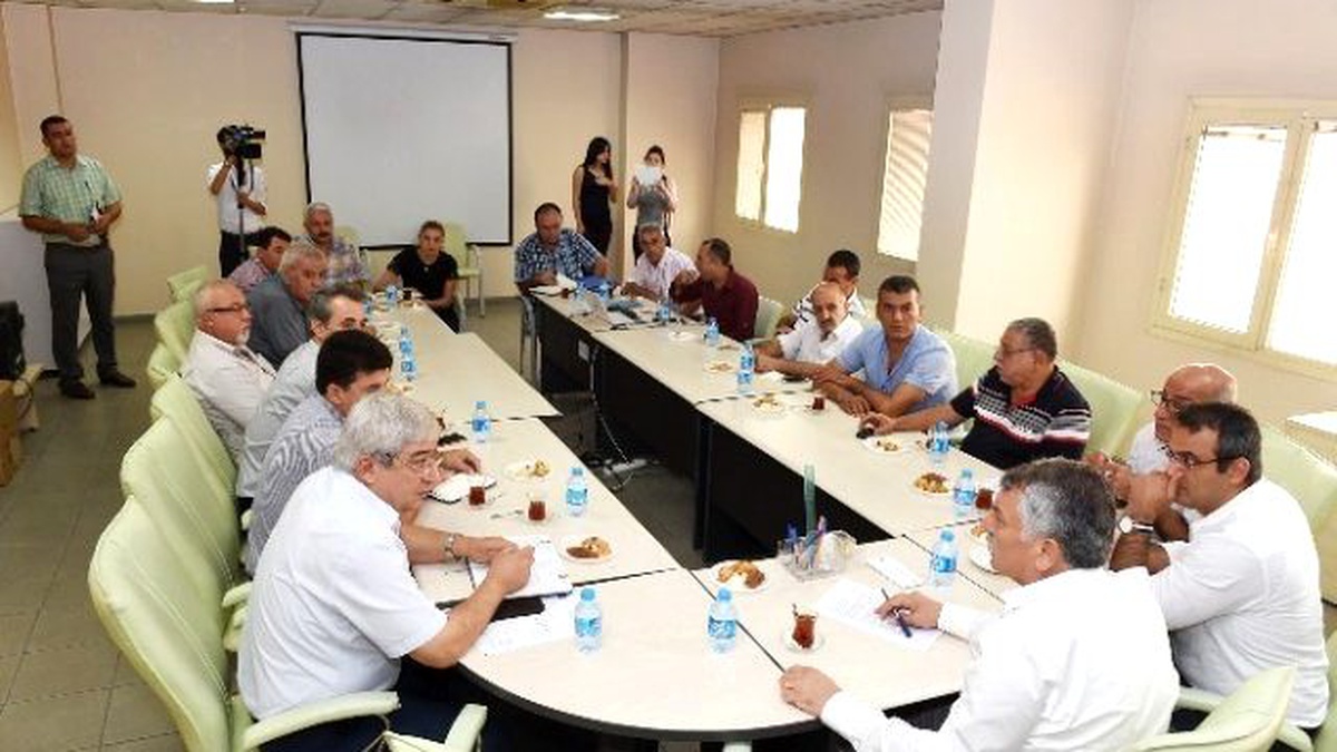 Başkan Karalar\'ın Muhtarlarla \'Beyin Fırtınası\' Sürüyor