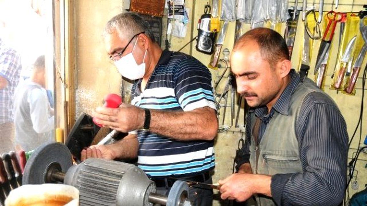 Bıçakçılar Bayram Mesaisine Başladı