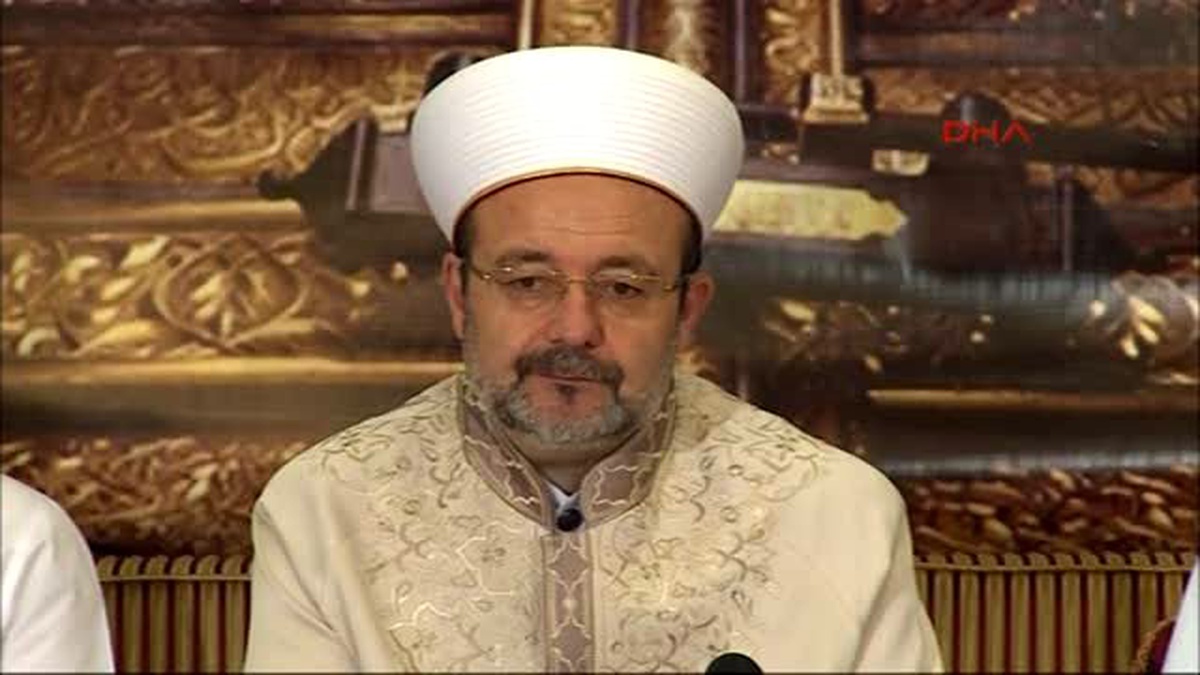 Diyanet İşleri Başkanı Mehmet Görmez, Hac Organizasyonunu Takip Eden Gazetecilerle Bir Araya Geld 2