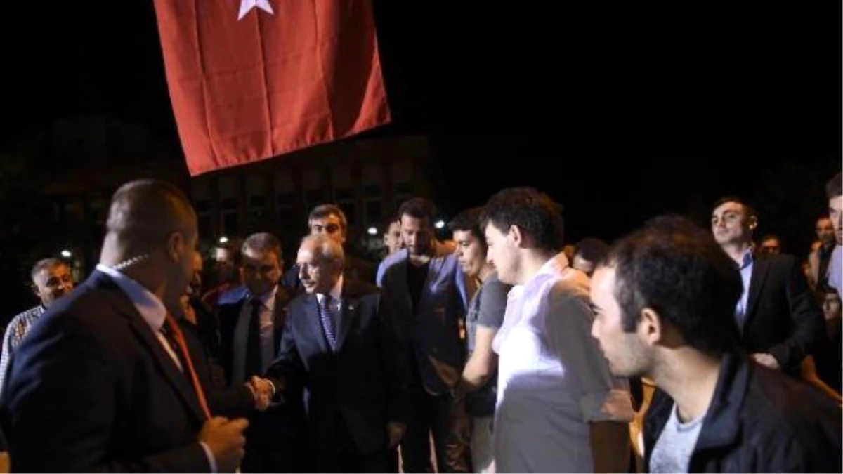 Kılıçdaroğlu\'ndan, Jandarma Uzman Çavuş Ünsal\'ın Ailesine Taziye Ziyareti