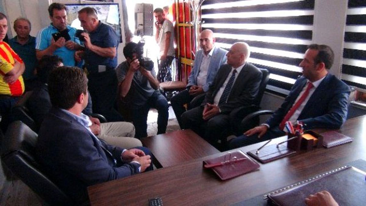 Malatyaspor Taraftarlar Derneği\'nin Yeni Binası Açıldı