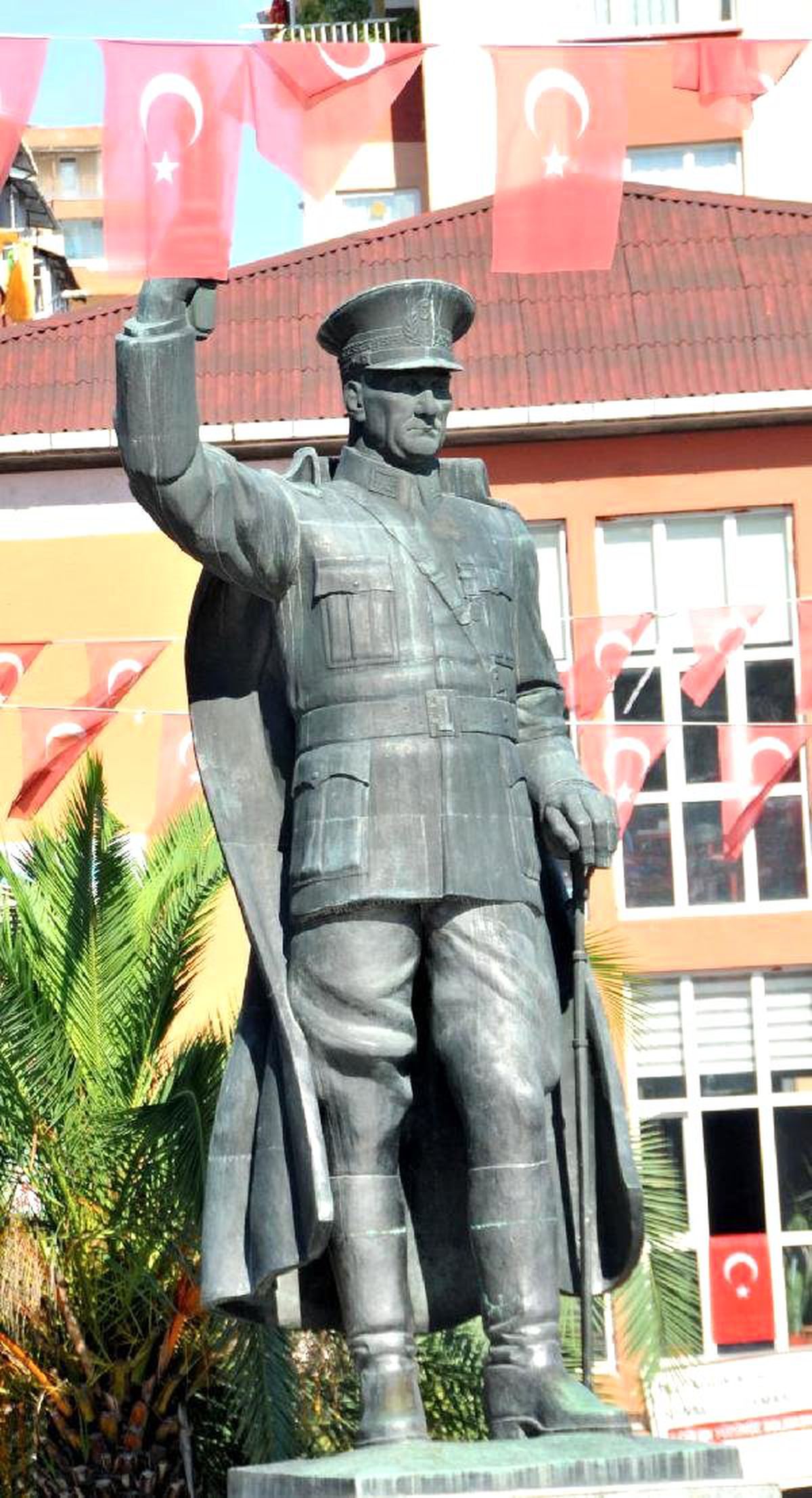ADD'den Rize Tepkisi: Atatürk'ü Unutturma Projesi!