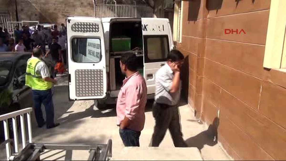 Şanlıurfa 8?inci Kattan Düşerek Öldü