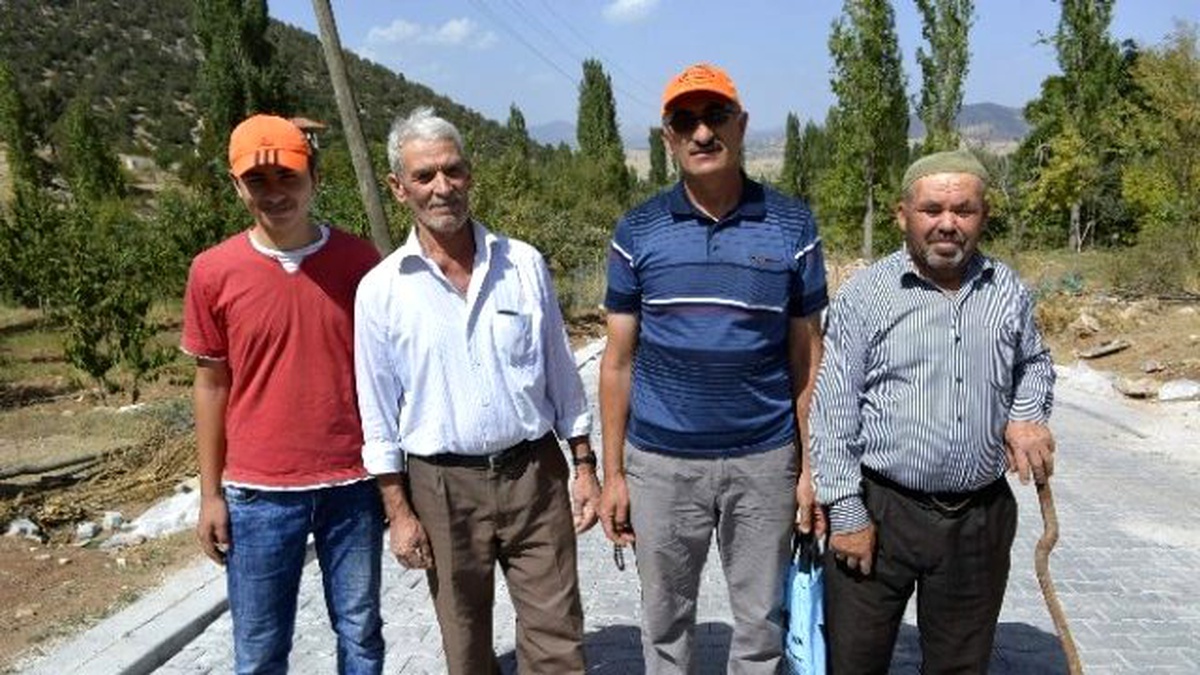 Yayla Zorlar Yolları Çamurdan Kurtuluyor