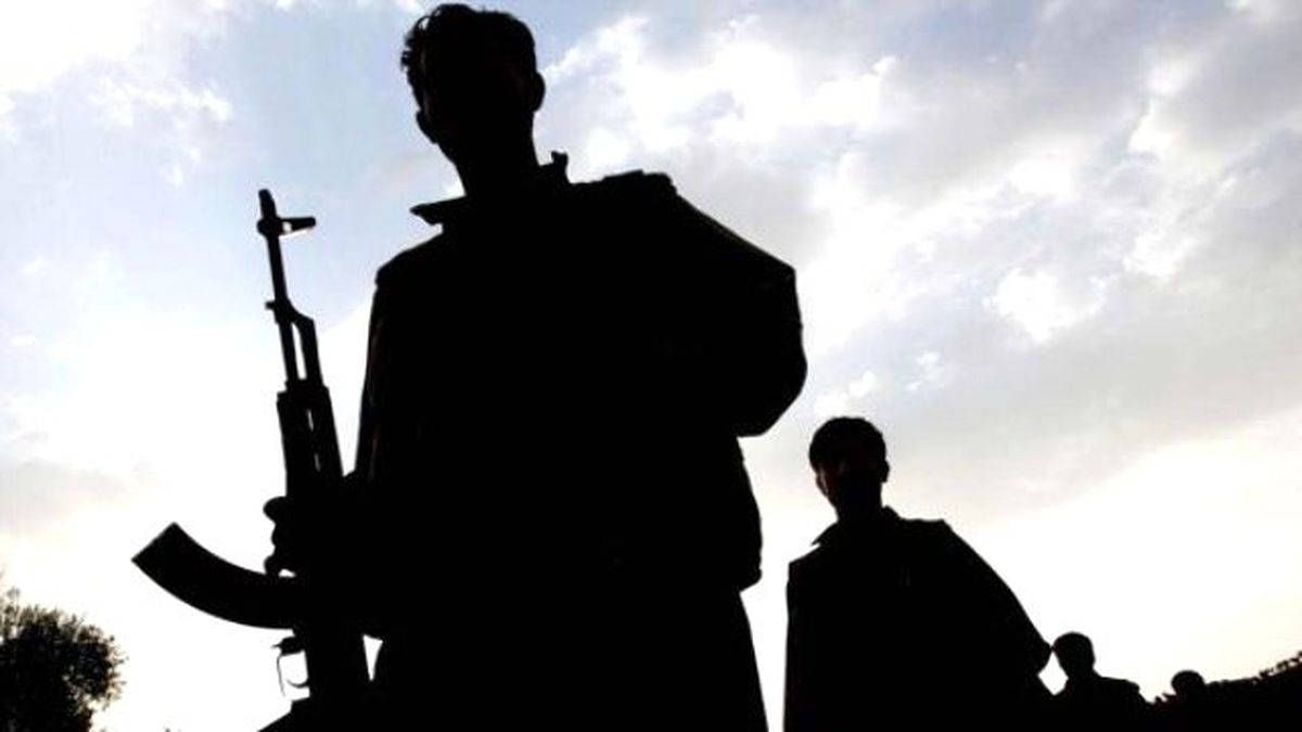 Hakkari'de PKK'dan Kaçan Çocuk Teslim Oldu