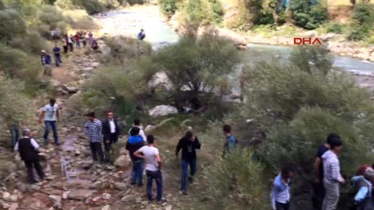 Çatak\'ta Kaza: 4 Ölü 1 Yaralı