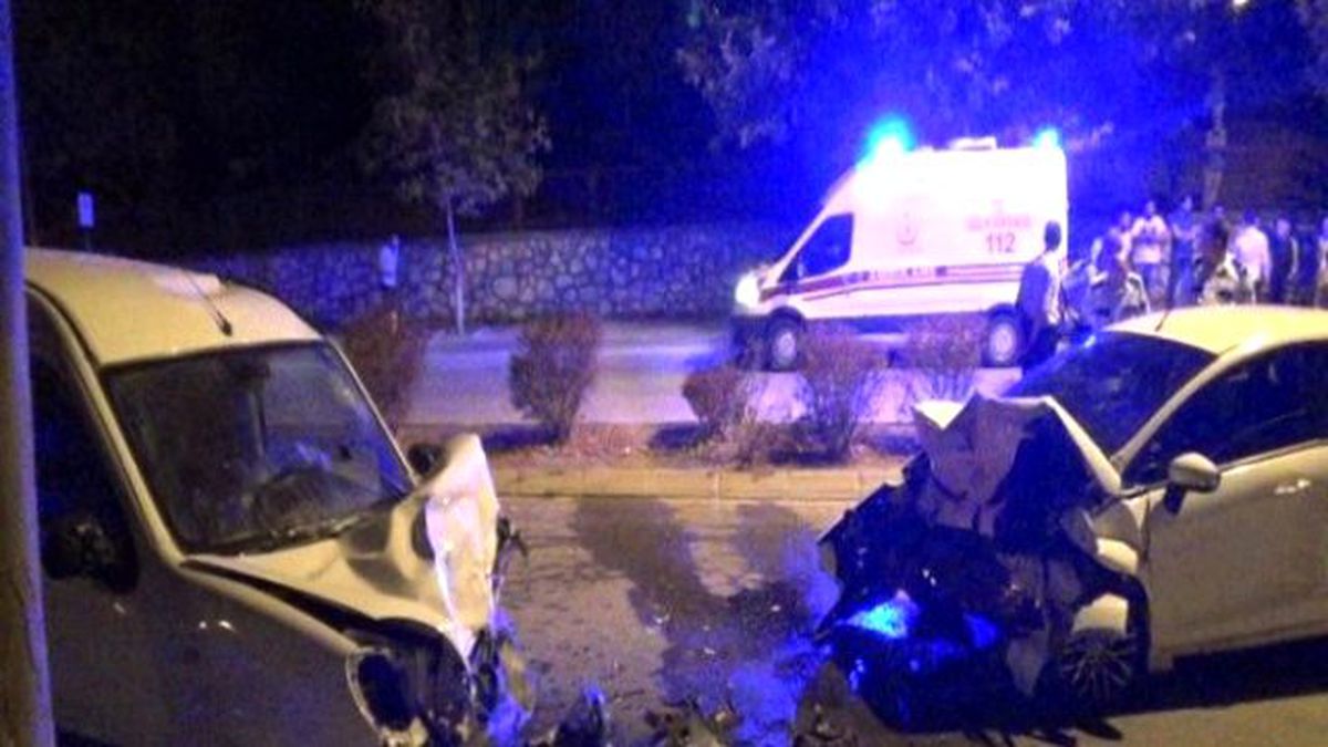 Düzce\'de Trafik Kazası: 5 Yaralı