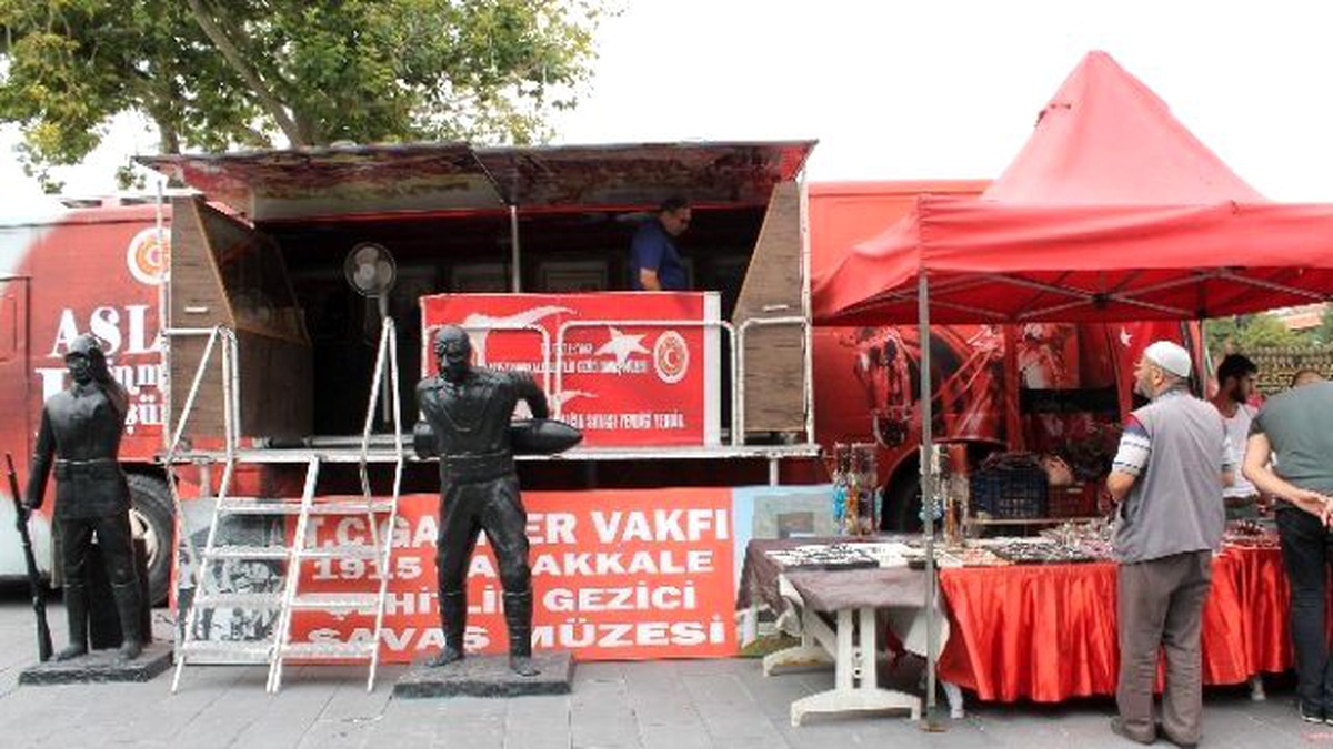 Gaziler Vakfı Gezici Müze Otobüsü Niğde\'de