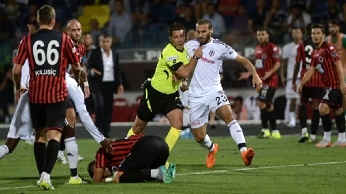 Gençlerbirliği-Beşiktaş Maçından Sonra Saha Karıştı