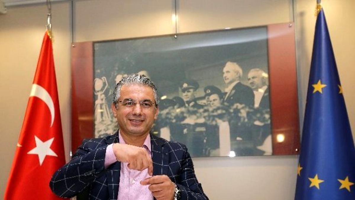 Karşıyaka Belediyesi Personeli İşaret Dili Öğrendi