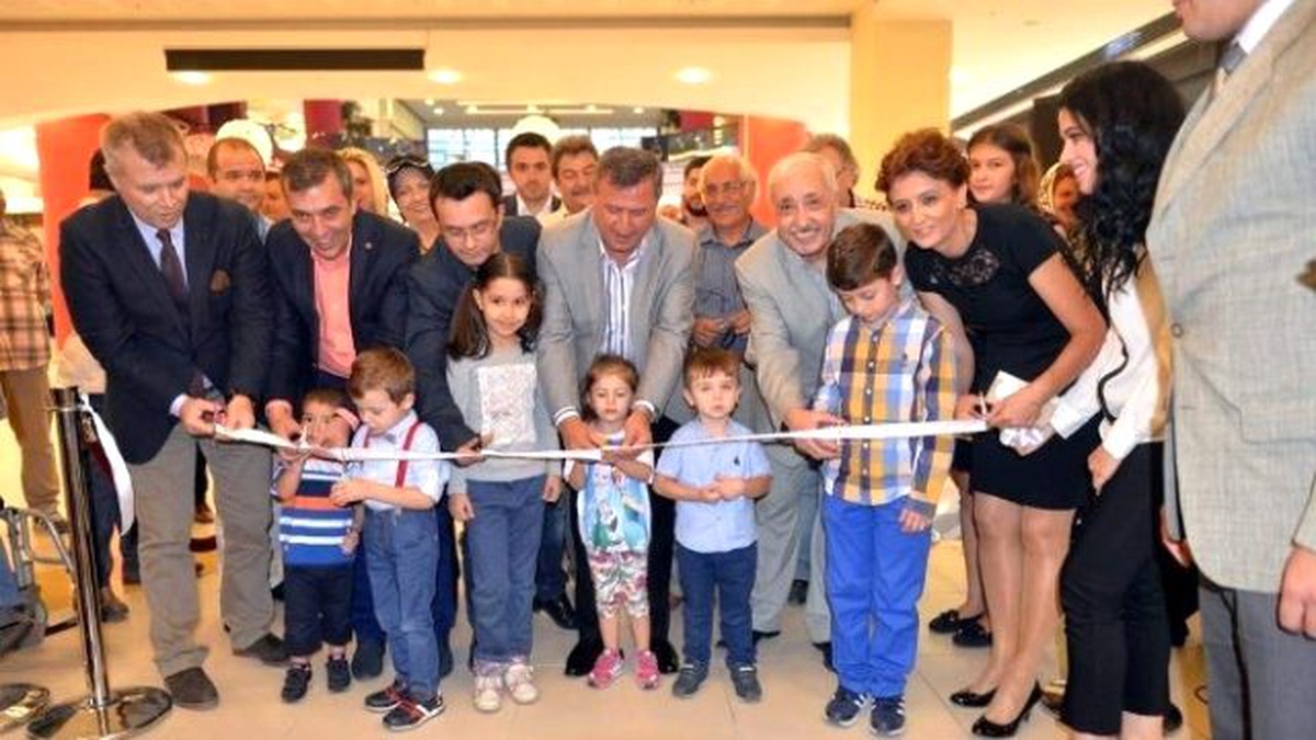 Kütahya Özgelişim Kreşi\'nden El İşi ve Resim Sergisi