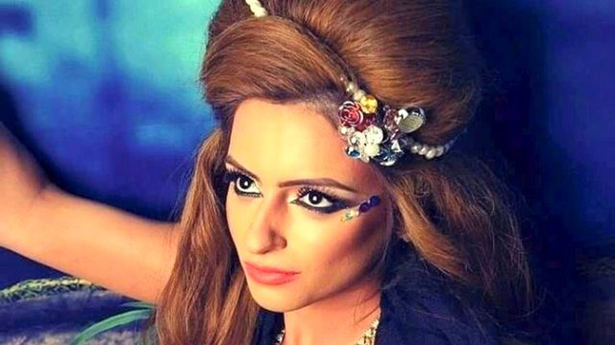 Müslüman Manken Kendisini Astı!