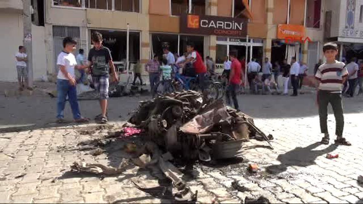 Nusaybin Bomba Yüklü Aracın Ağır Hasarı Gün Ağarınca Ortaya Çıktı