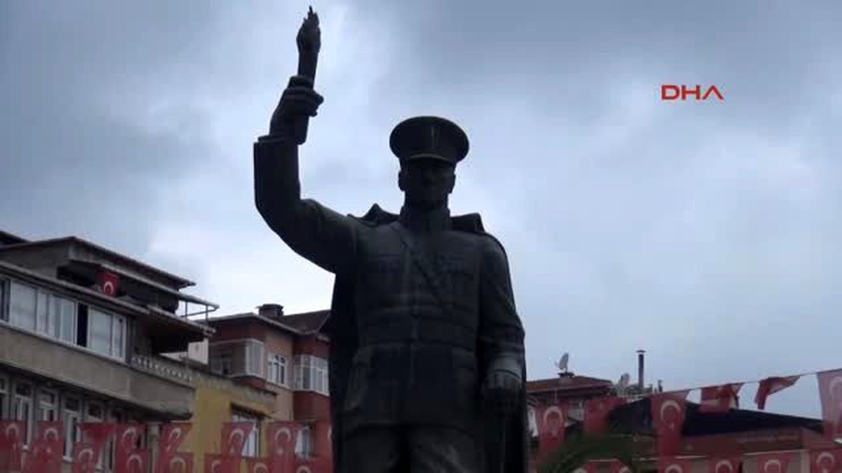 Rize?de Atatürk Heykeli İçin Referandum Kararına Tepkiler Sürüyor