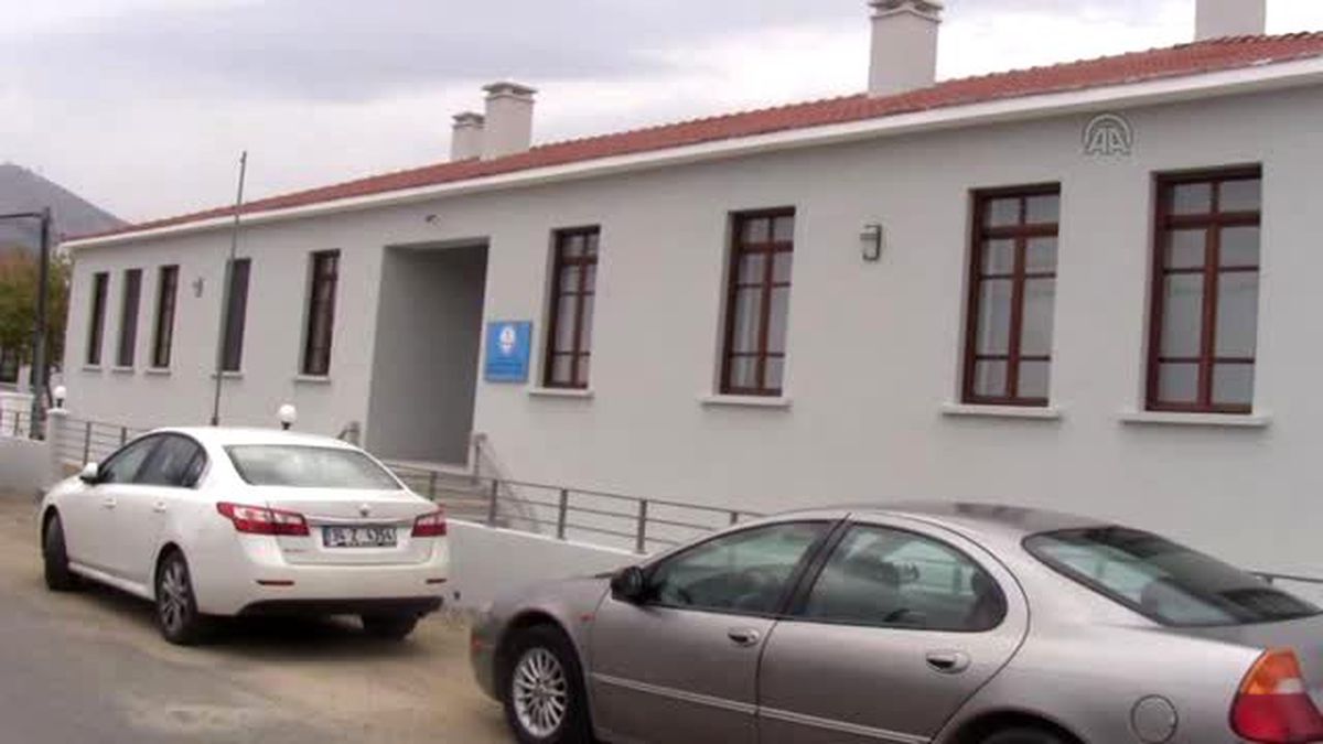 Rum Okulunda 40 Yıl Sonra Zil Yeniden Çalacak