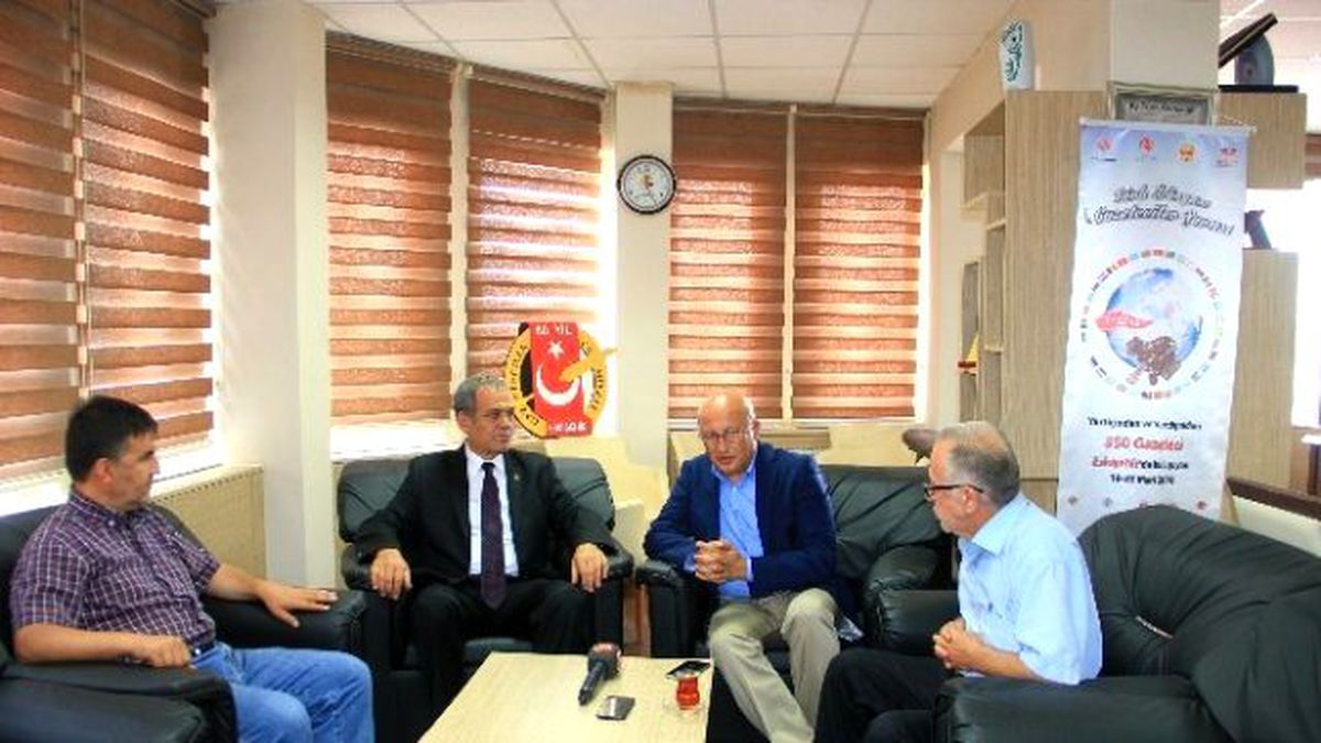 Utku Çakırözer\'den Yılmaz Karaca\'ya Ziyaret
