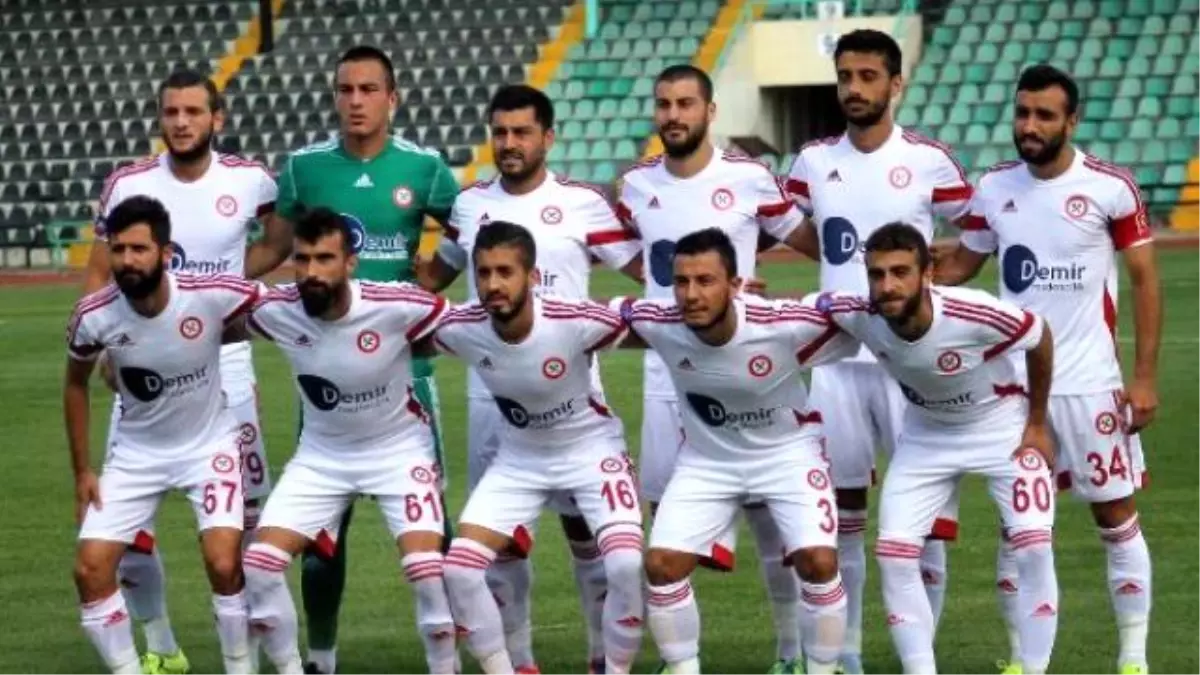 Zonguldak Kömürspor 27 Yıl Sonra Süper Lig Takımına Karşı