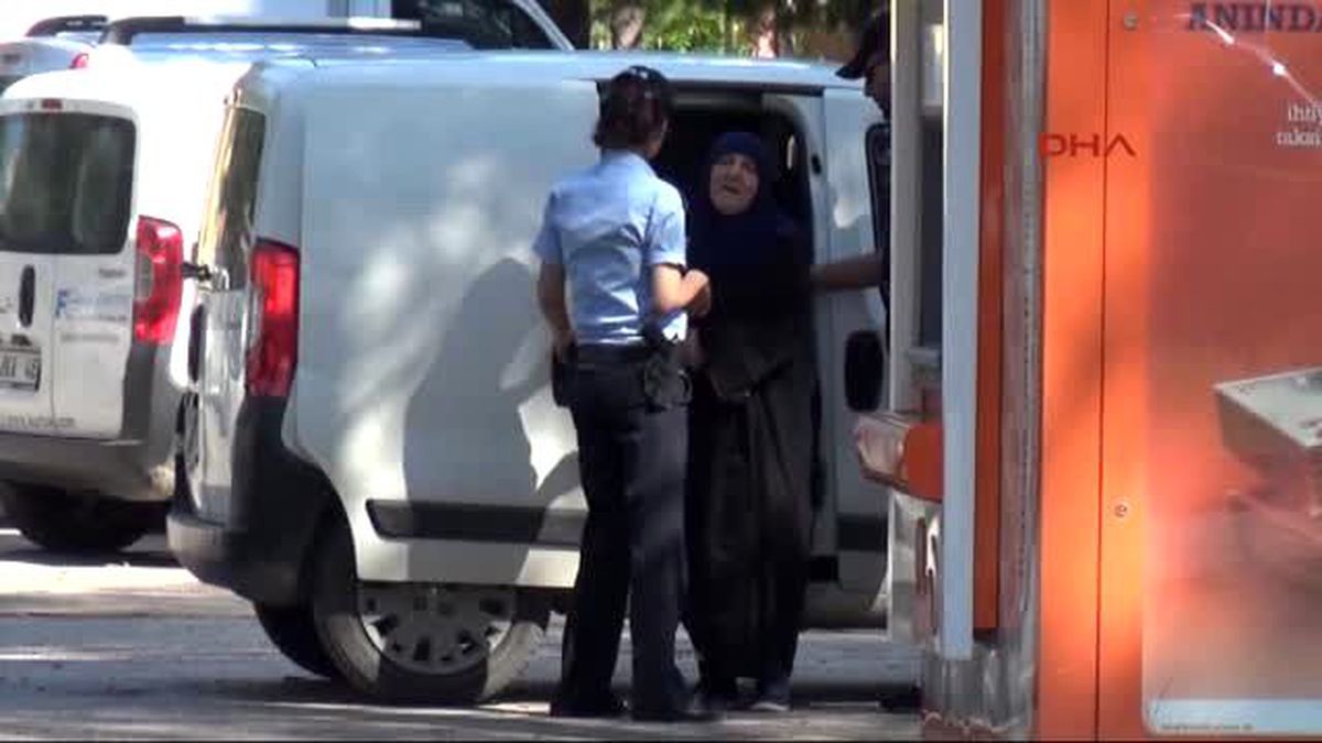 Adana Cüzdan Çalan Suriyeli Kadına Suçüstü