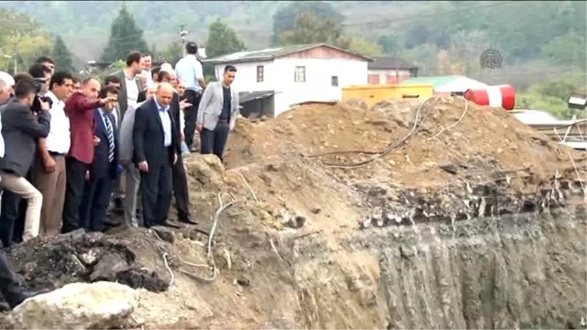 Bakan Işık, Sel Bölgesinde İncelemelerde Bulundu