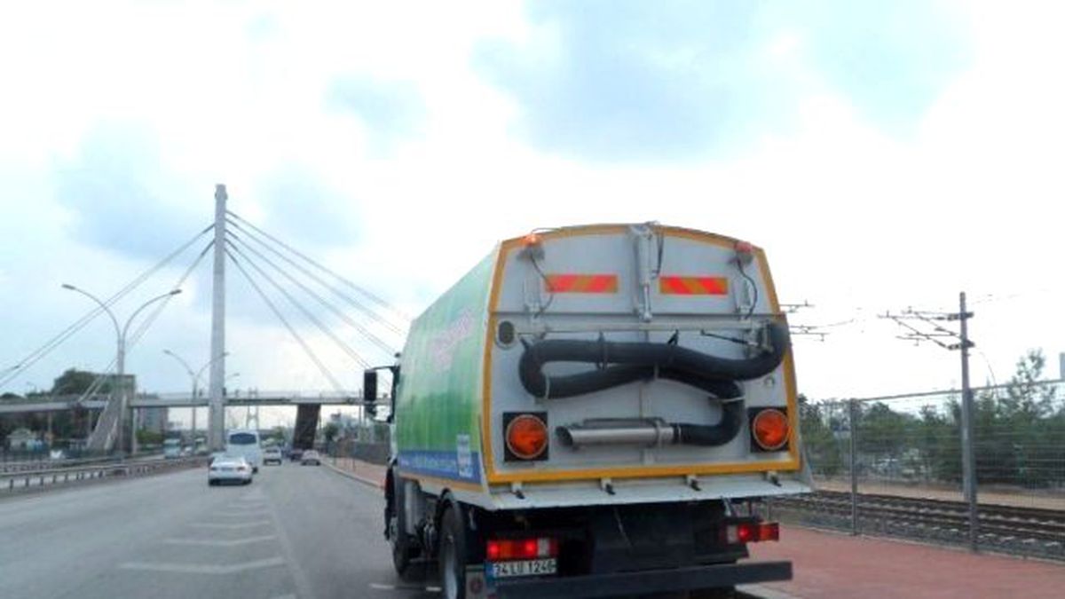 Bayram Öncesi Yollar Temizlendi