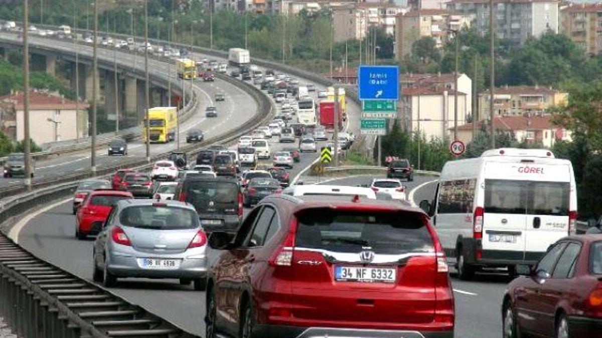 Bayram Trafiğinde Arife Hareketliliği