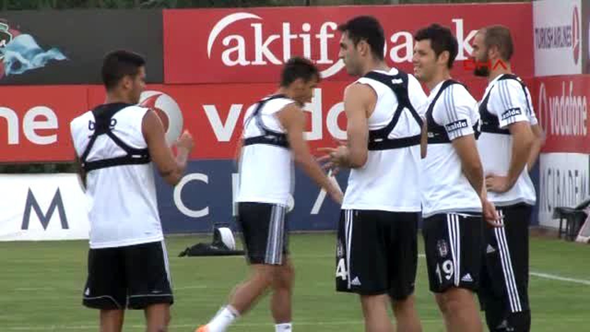 Beşiktaş Teknik Direktörü Güneş Savaşların Olmadığı Bir Dünya İstiyoruz