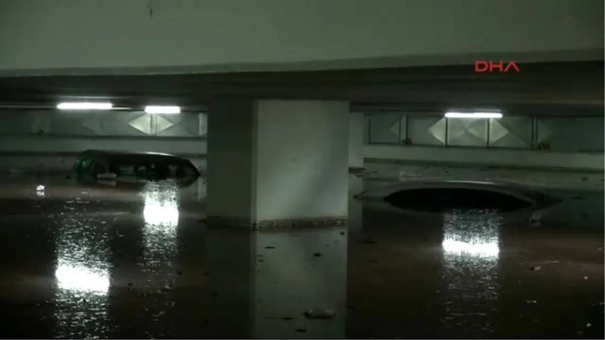 Bodrum Sel Sularıyla Savaş Alanına Döndü, Can Kaybı Yaşanmaması Teselli Oldu