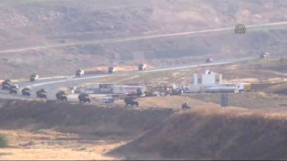 Cizre'den Geçiş Yapan Çok Sayıda Askeri Araç Sınır Birliklerine Kaydırıldı