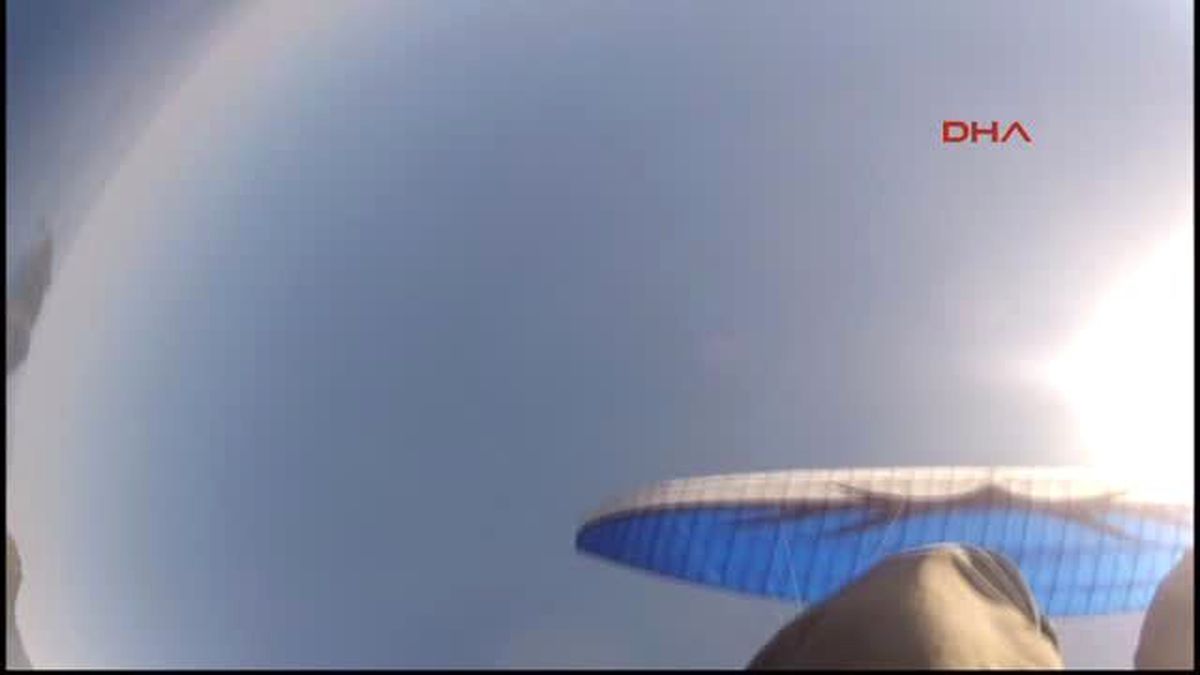 Paraşüt Pilotu Düşüş Anını Saniye Saniye Kaydetti