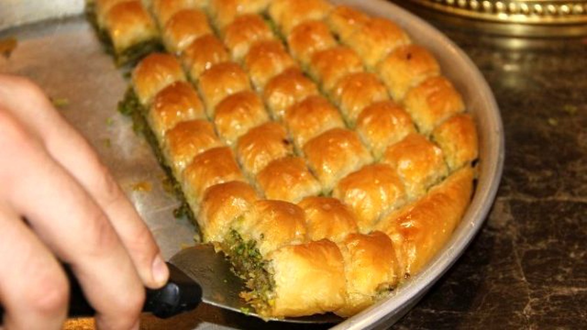 Gaziantep\'te Kurban Bayramı Öncesi Baklava Mesaisi