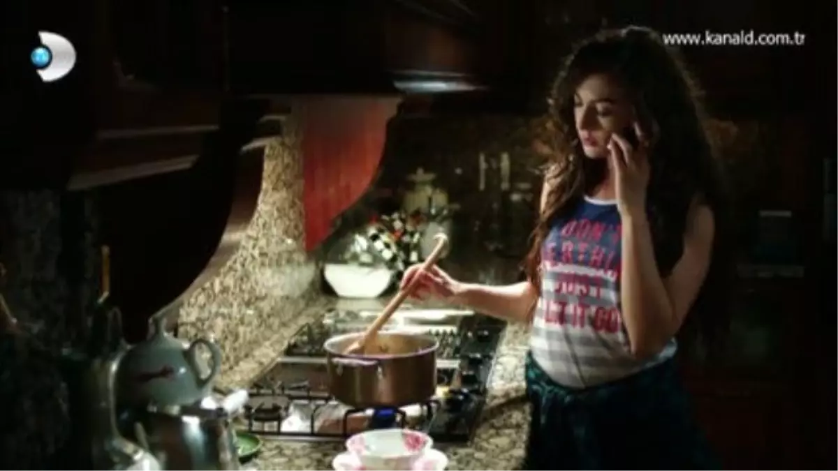 Güneşin Kızları 14. Bölüm - Melisa\'nın Kıskançlık Oyunu!