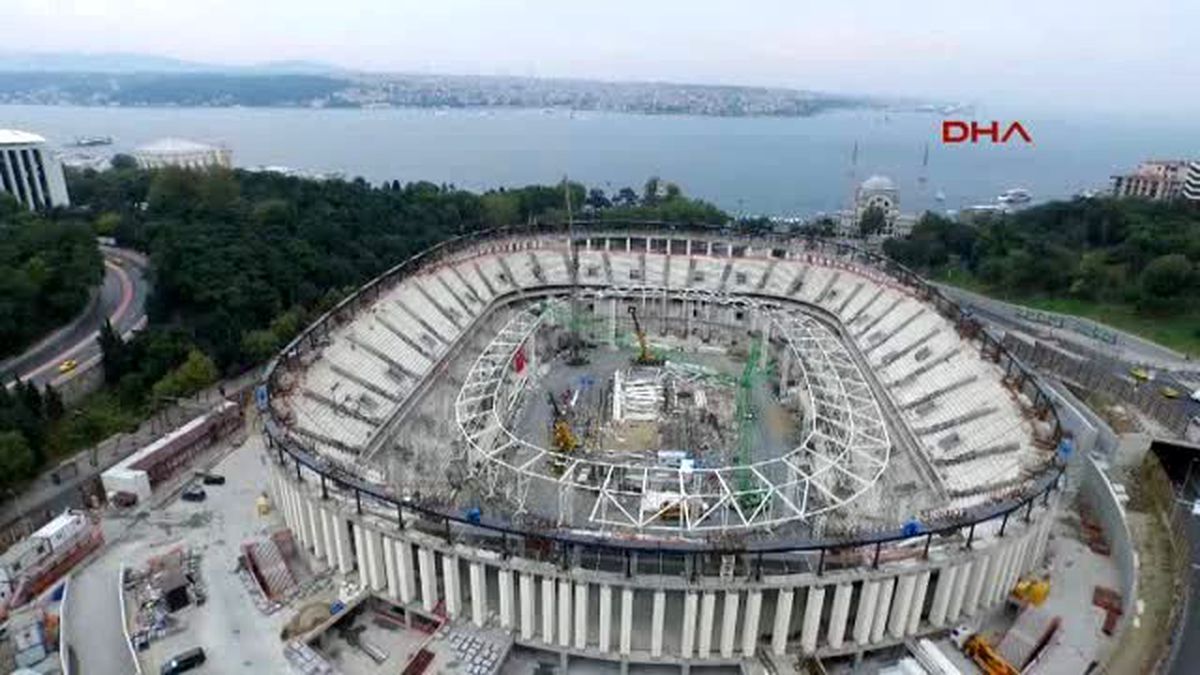 Havadan Görüntülerle Çatı İskeleti Tamamlanan Vodafone Arena