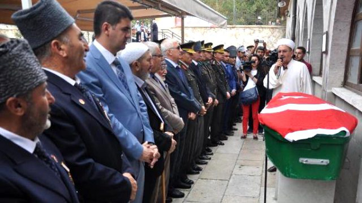 Kore Gazisi Son Yolculuğuna Uğurlandı