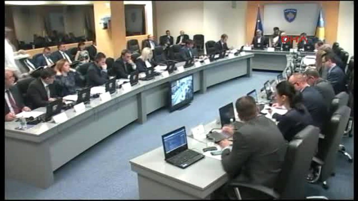 Kosova Hükümeti 16 Yıl Sonra Savaş Gazilerine Maaş Bağladı