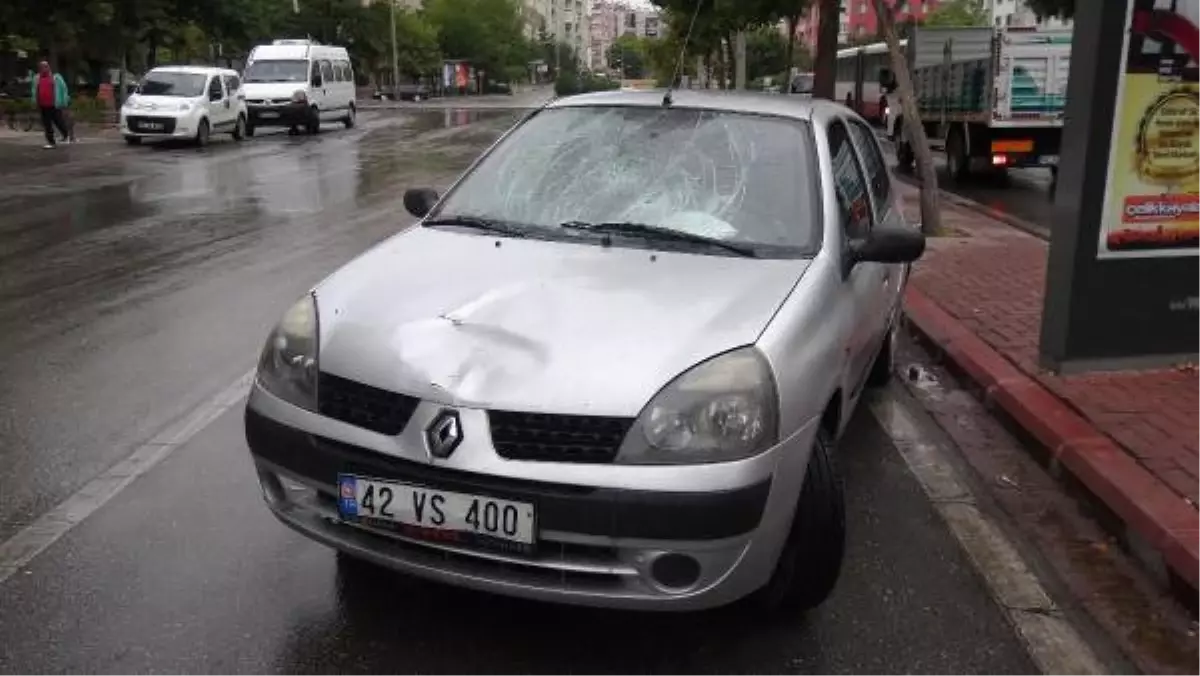 Yerde Yüzükoyun Ambulans Bekleyen 70 Yaşındaki Adam: Ne Olur Beni Kaldırın