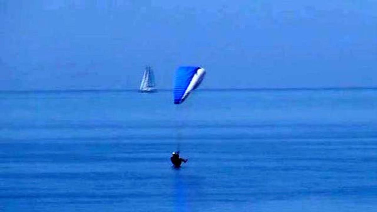 Paraşüt Pilotu Düşüş Anını Kaydetti