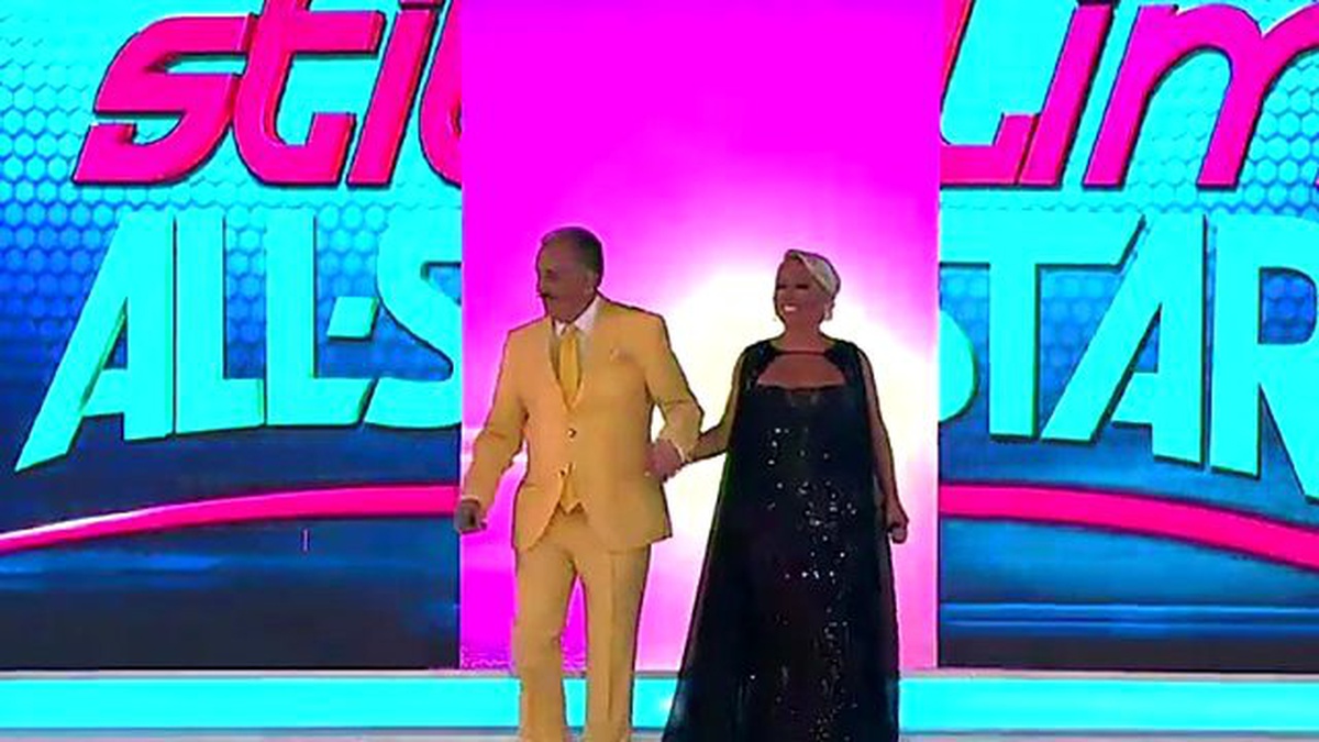 Safiye Soyman ve Faik Öztürk İşte Benim Stilim All Star Sahnesinde