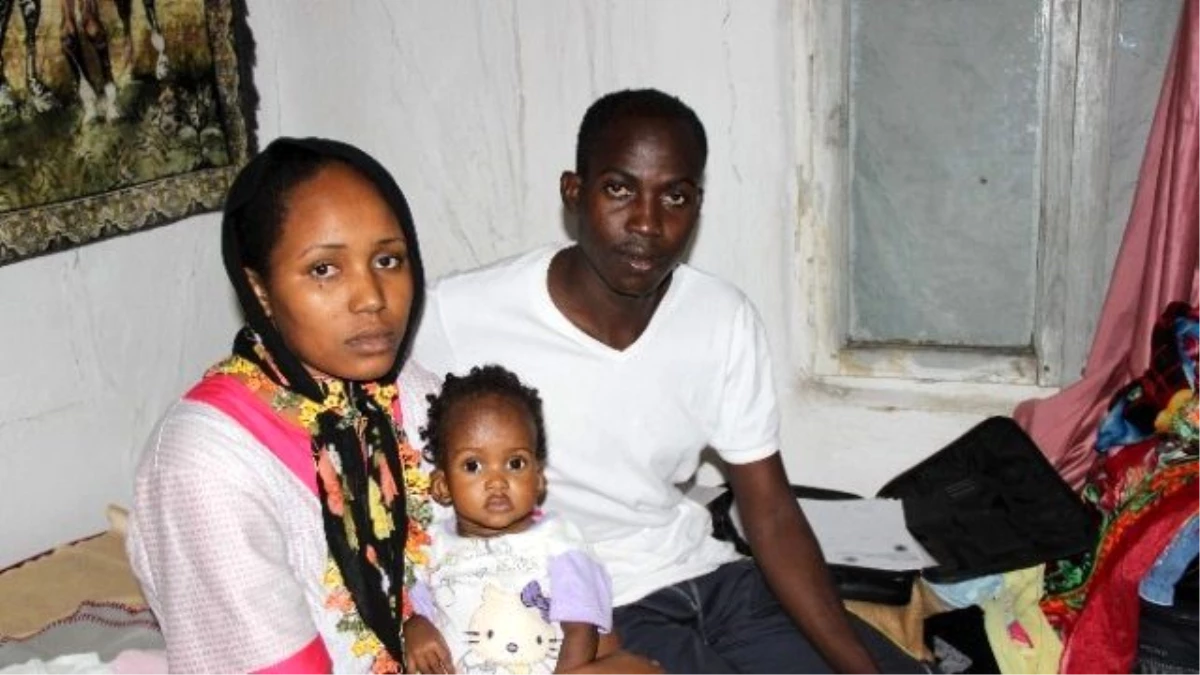 Sudanlı Ailenin 10 Metrekarelik Odada Yaşam Mücadelesi