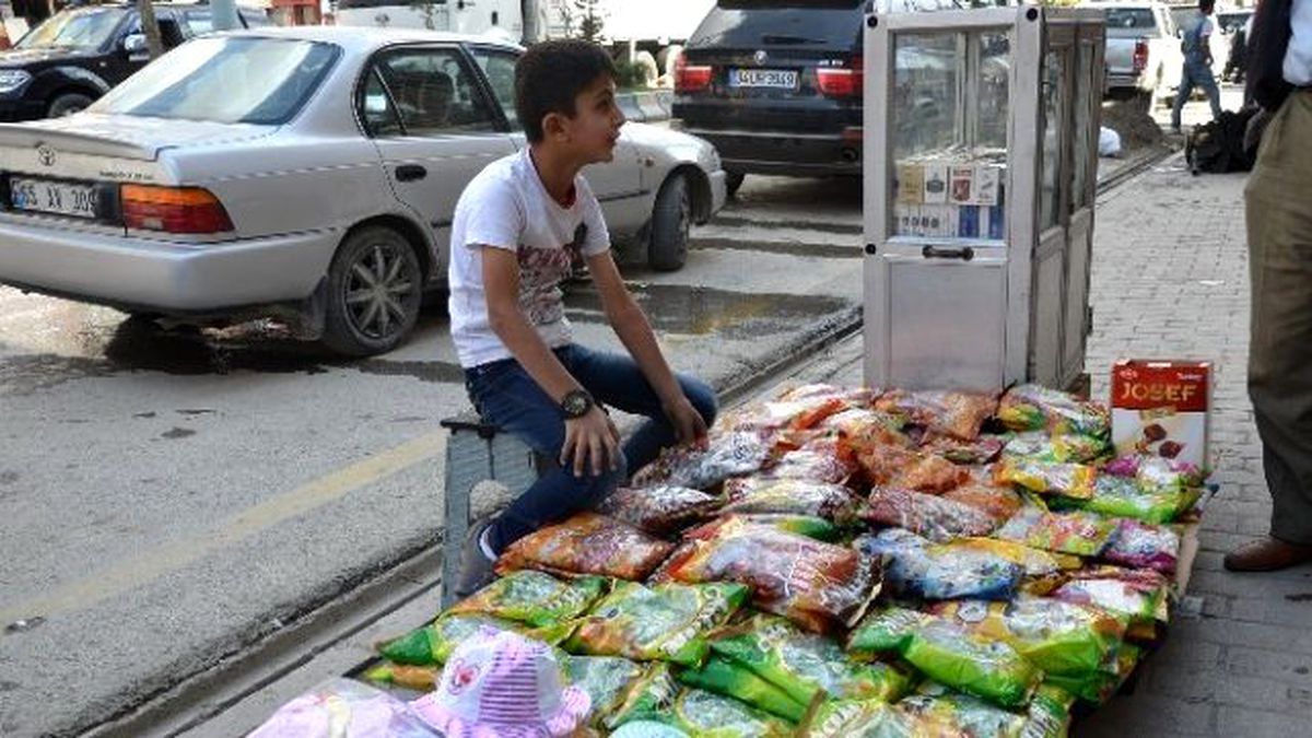 Terör Olayları Esnafı Vurdu